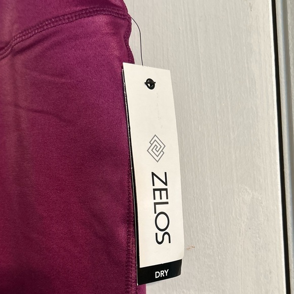 NWT ZELOS Capri Leggings, Shiny Berry, Women’s L - Picture 2 of 7